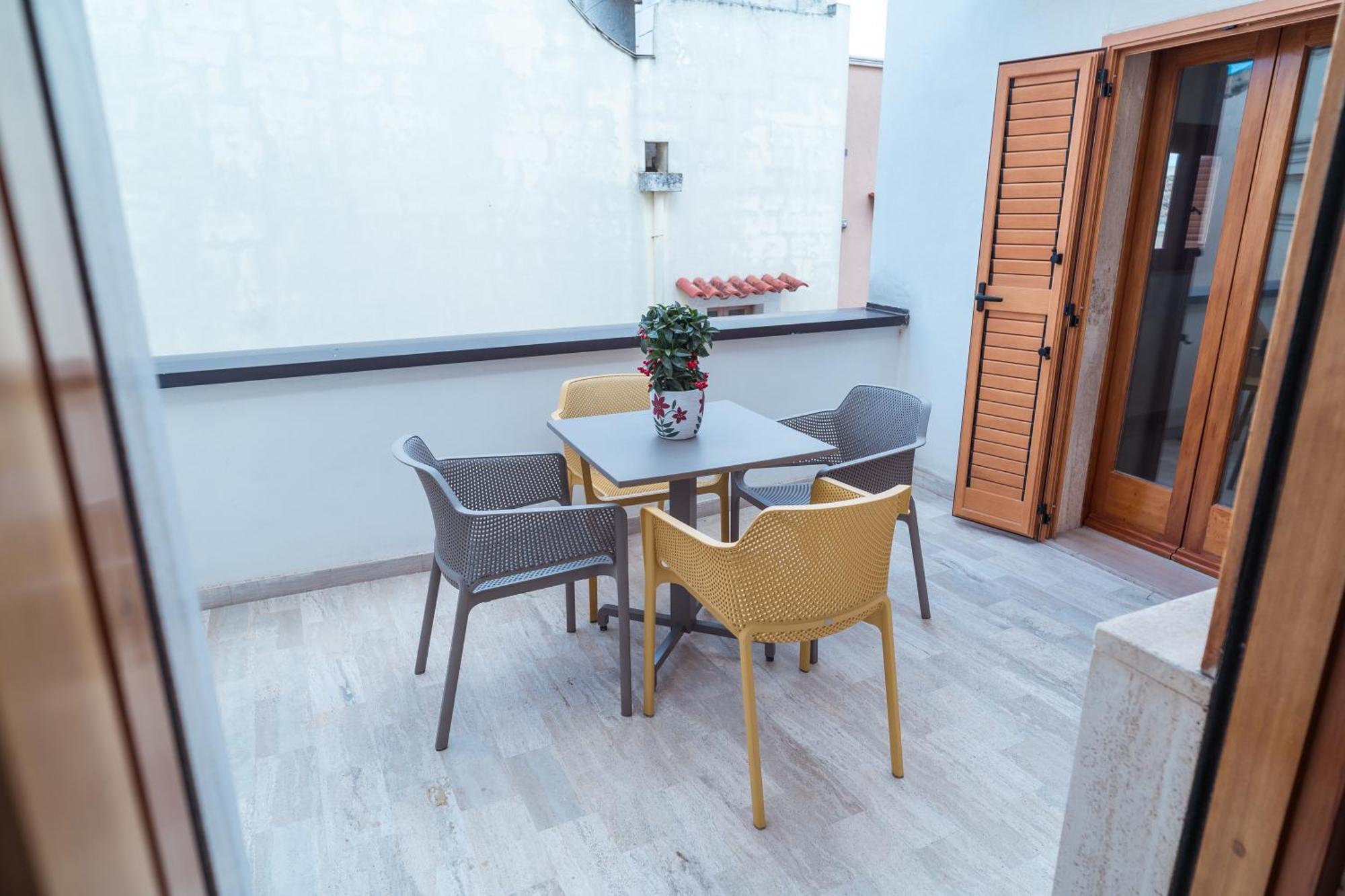Palazzo Iato Apartment Rutigliano Luaran gambar